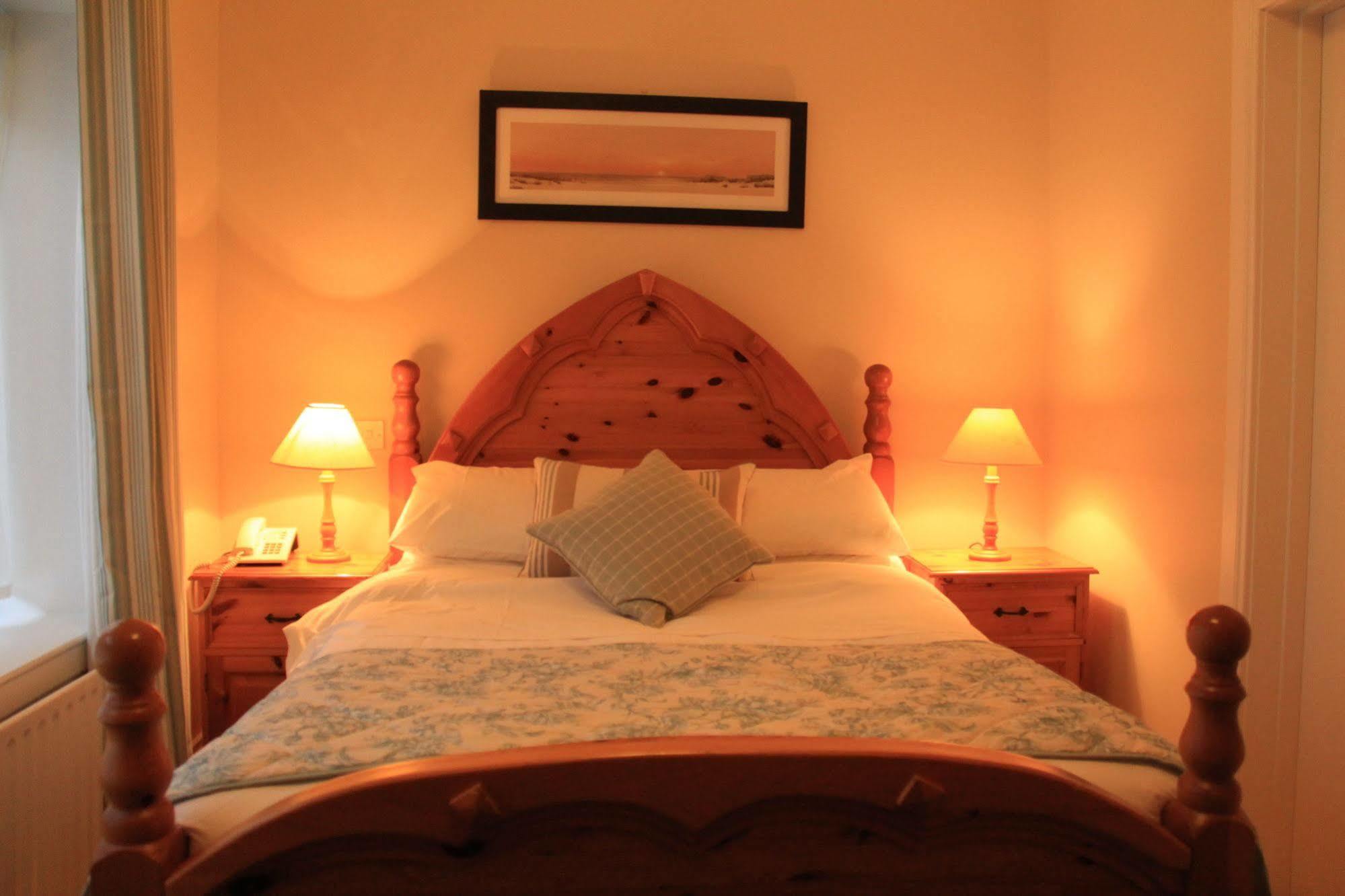 Hotel Lake House 3*